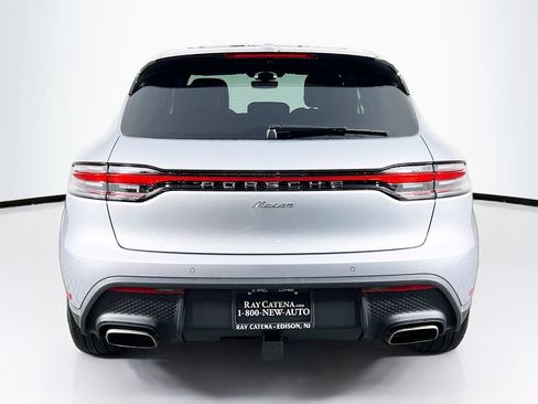 Certified 2026 Porsche Macan AWD/4WD image 10