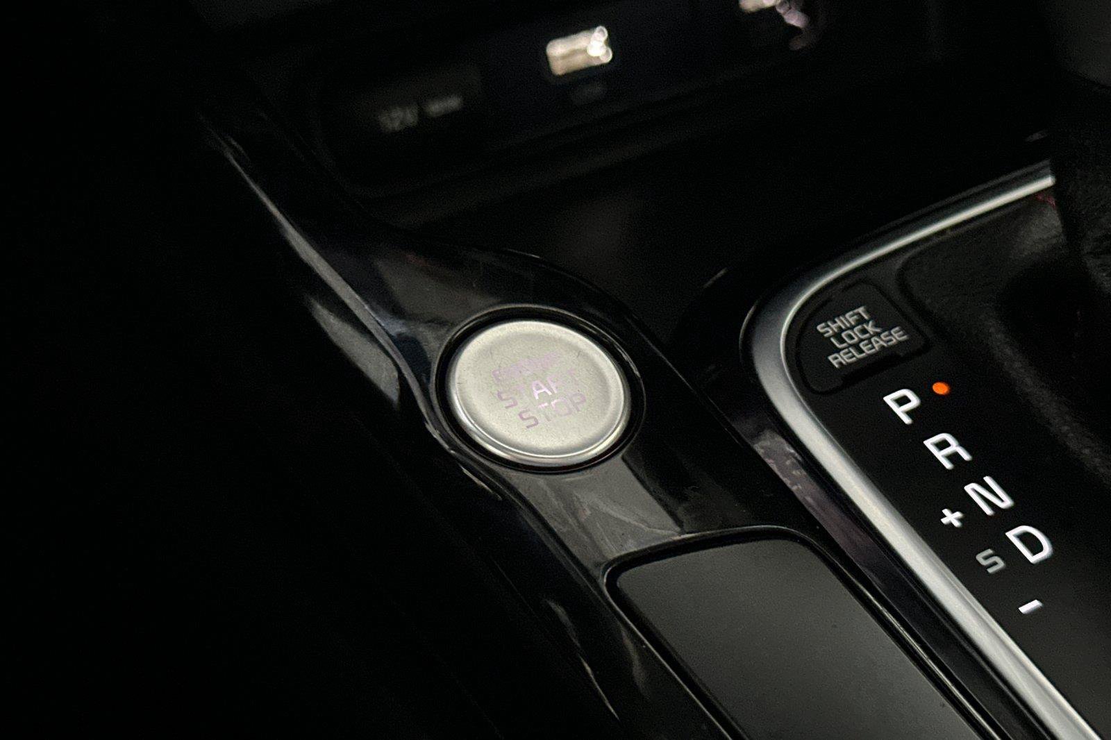 Used 2023 Kia Soul GT-Line FWD image 22
