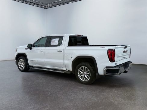 Used 2022 GMC Sierra 1500 SLT w/ SLT Premium Plus Package image 5