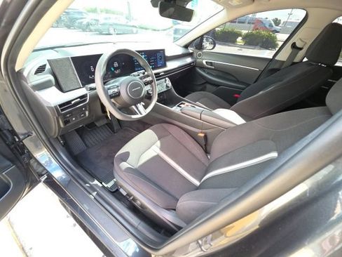 Used 2024 Hyundai Sonata SEL FWD image 12