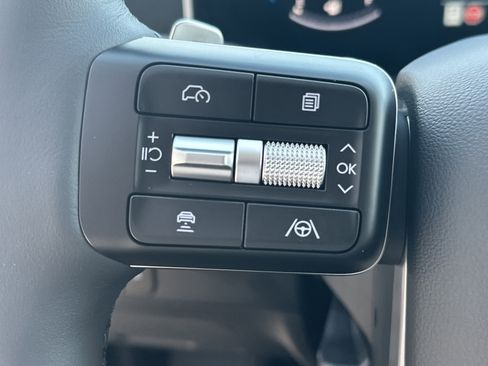 New 2026 Hyundai Santa Fe SE FWD image 17