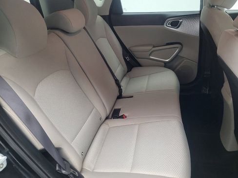 Used 2020 Kia Soul LX image 19