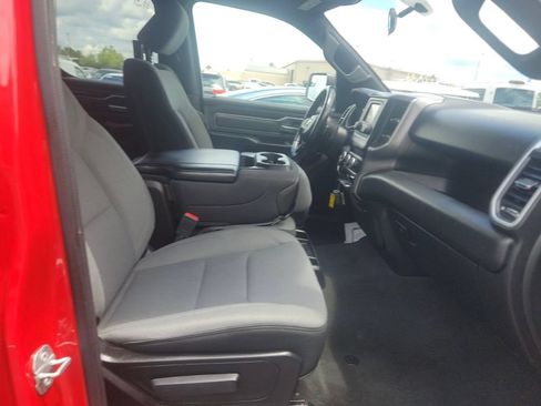 Used 2022 RAM 1500 Big Horn AWD/4WD image 10