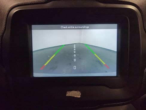 Used 2021 Jeep Renegade Sport image 20