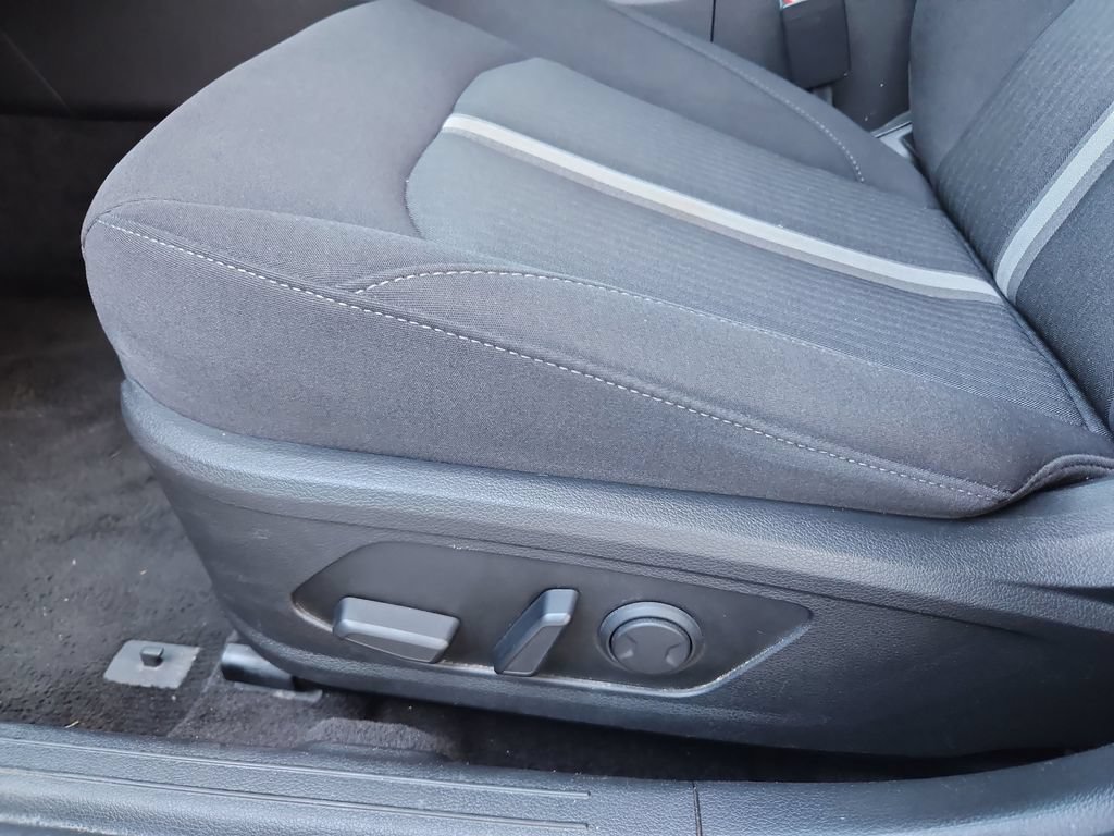 Used 2025 Hyundai Sonata SEL FWD image 23