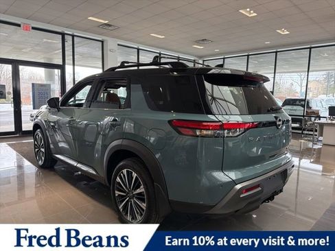 New 2026 Nissan Pathfinder Platinum w/ Cargo Package image 5