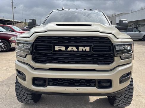 Used 2024 RAM 2500 Limited AWD/4WD image 11