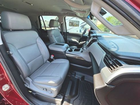 Used 2018 Chevrolet Tahoe LT w/ Luxury Package AWD/4WD image 28