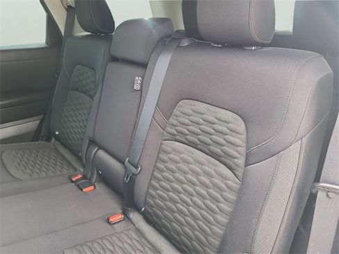 Used 2022 Nissan Pathfinder SV image 13