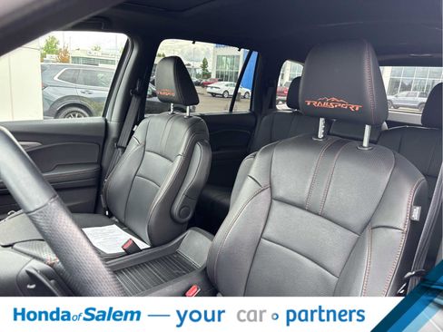 Used 2023 Honda Passport TrailSport image 11