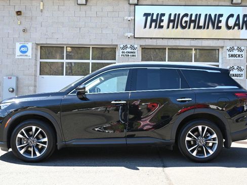 Used 2023 INFINITI QX60 Luxe AWD/4WD image 4