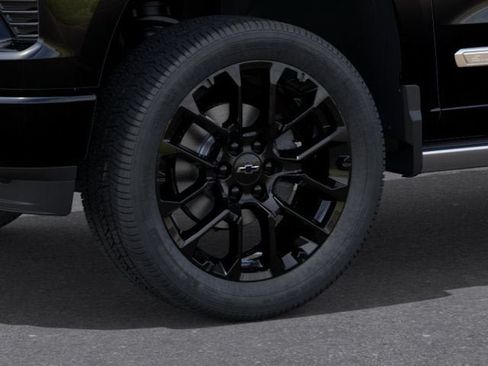 New 2026 Chevrolet Silverado 1500 High Country AWD/4WD image 10