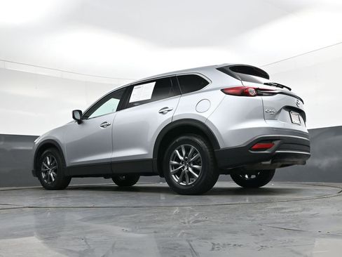 Used 2023 MAZDA CX-9 Touring image 40
