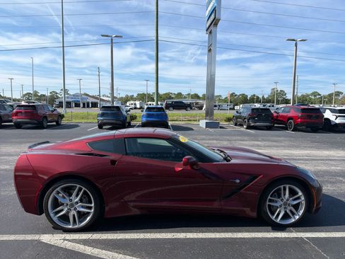 Used 2019 Chevrolet Corvette Stingray Coupe w/ 1LT RWD image 6