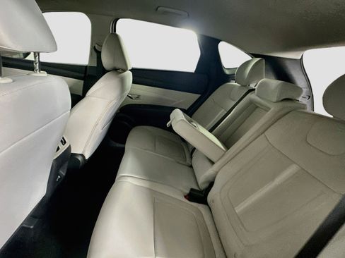 Used 2025 Hyundai Tucson SEL FWD image 26