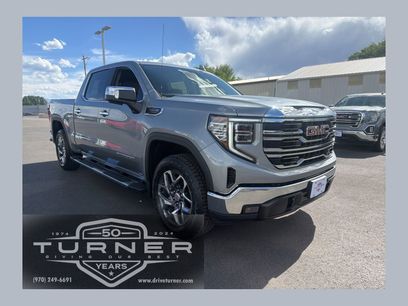New 2026 GMC Sierra 1500 SLT w/ SLT Premium Package