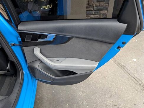 Used 2022 Audi S4 Prestige w/ Prestige Package image 28