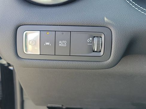 Used 2024 Chevrolet Blazer EV LT AWD/4WD image 23
