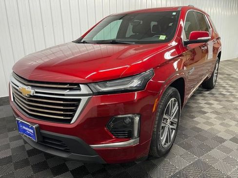 Used 2023 Chevrolet Traverse High Country image 9