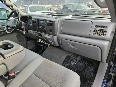 Used 2004 Ford F250 XLT image 33