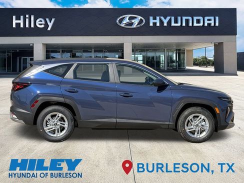 New 2026 Hyundai Tucson SE image 3