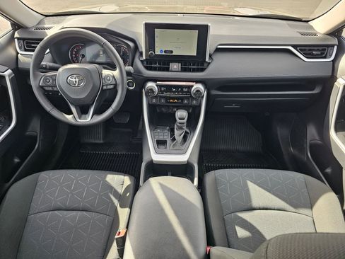 Used 2025 Toyota RAV4 XLE w/ Convenience Package image 14
