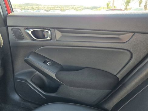 Used 2022 Honda Civic Sport image 12