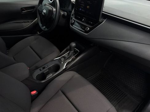 Used 2025 Toyota Corolla LE w/ LE Premium Package FWD image 16