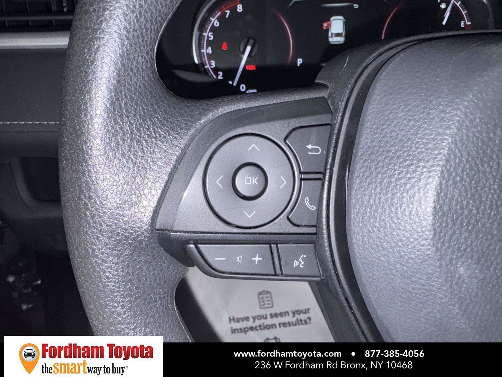 Used 2025 Toyota RAV4 LE AWD/4WD image 19