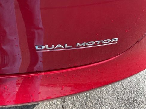 Used 2023 Tesla Model 3 Performance image 9