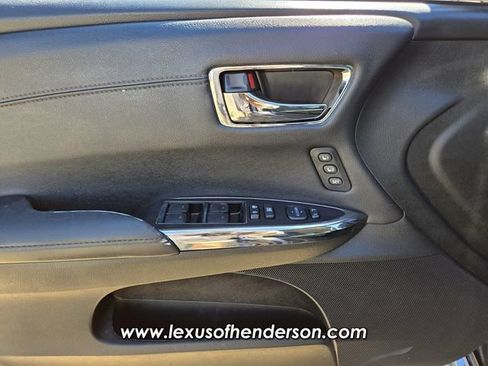 Used 2016 Toyota Avalon XLE Premium FWD image 21