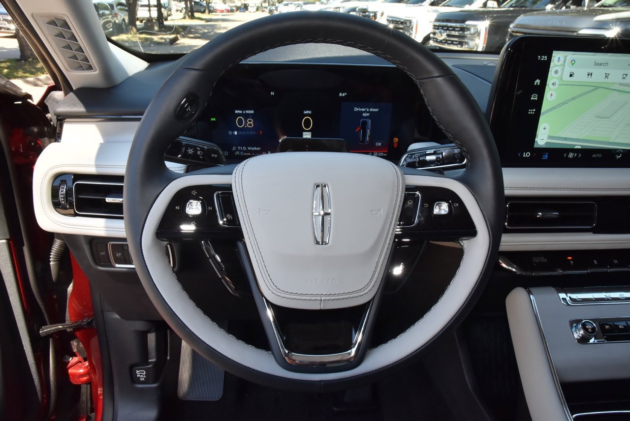 New 2027 Lincoln Aviator Reserve AWD/4WD image 24