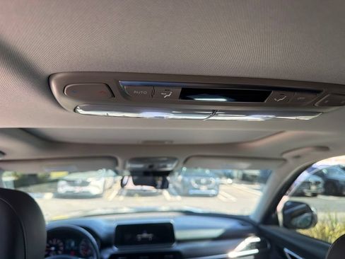 Used 2022 Kia Telluride S FWD image 23