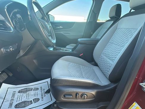 Used 2019 Chevrolet Equinox LT image 10