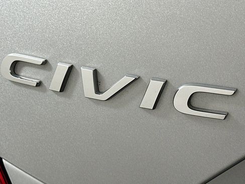 Used 2020 Honda Civic Sport image 10