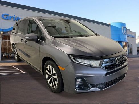 New 2026 Honda Odyssey EX-L image 8