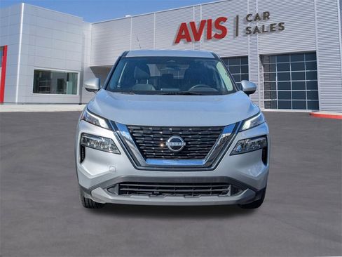 Used 2023 Nissan Rogue SV image 10