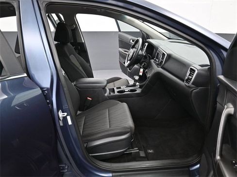 Used 2019 Kia Sportage LX image 30