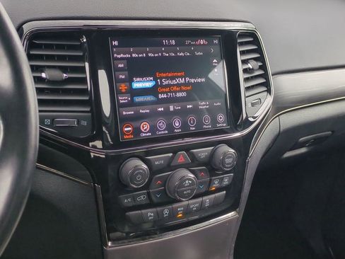 Used 2020 Jeep Grand Cherokee Limited X image 32