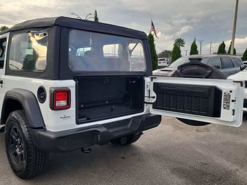 Certified 2020 Jeep Wrangler Sport image 7