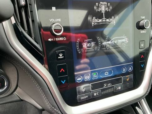 Certified 2023 Subaru Outback Limited image 22