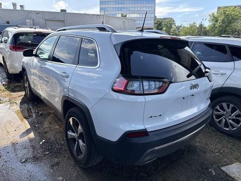 Used 2019 Jeep Cherokee Limited AWD/4WD image 4