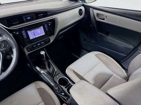 Used 2017 Toyota Corolla LE image 20