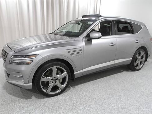 Used 2022 Genesis GV80 3.5T w/ Prestige Package 07 AWD/4WD image 3