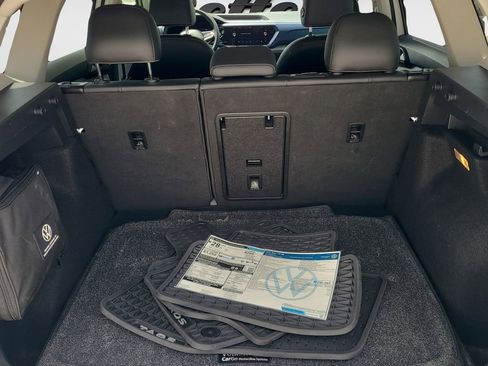 Used 2022 Volkswagen Taos SE image 20