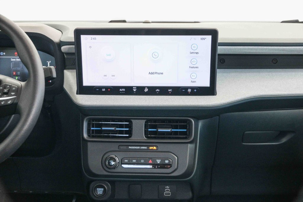 Certified 2026 Ford Maverick XLT AWD/4WD image 16