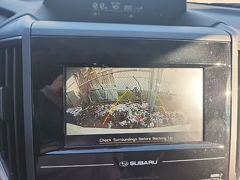 Used 2023 Subaru Crosstrek 2.0i image 18