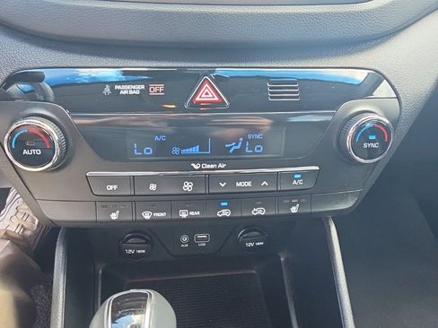 Used 2017 Hyundai Tucson SE Plus FWD image 22