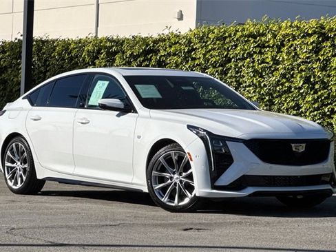 Used 2025 Cadillac CT5 Sport image 2