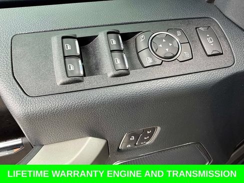 Used 2022 Ford F250 Lariat w/ Lariat Ultimate Package AWD/4WD image 19